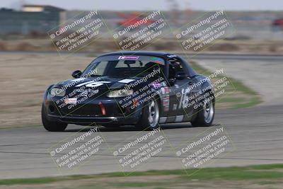 media/Oct-25-2025-CalClub SCCA (Sat) [[34c778dfbe]]/Group 2/Qualifying/